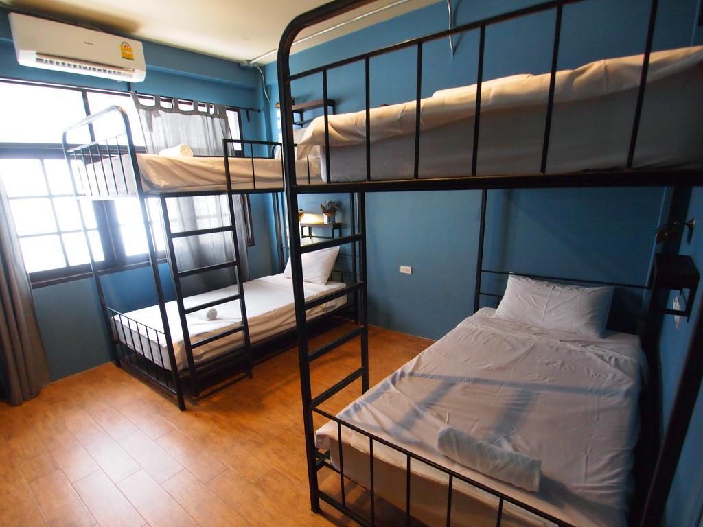 Niras Bankoc Hostel Бангкок Екстер'єр фото